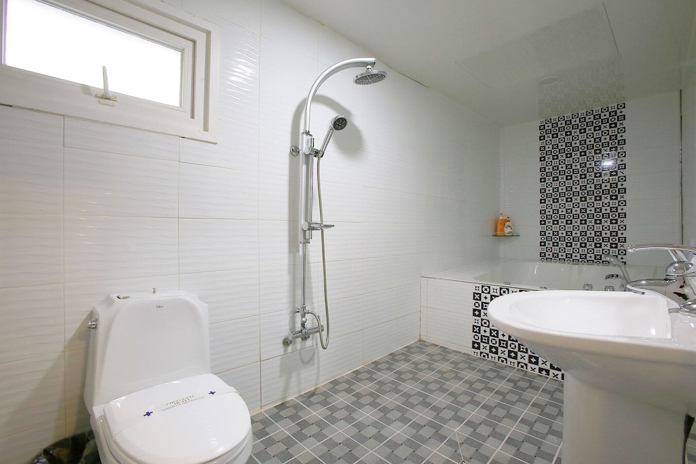 Photo 50