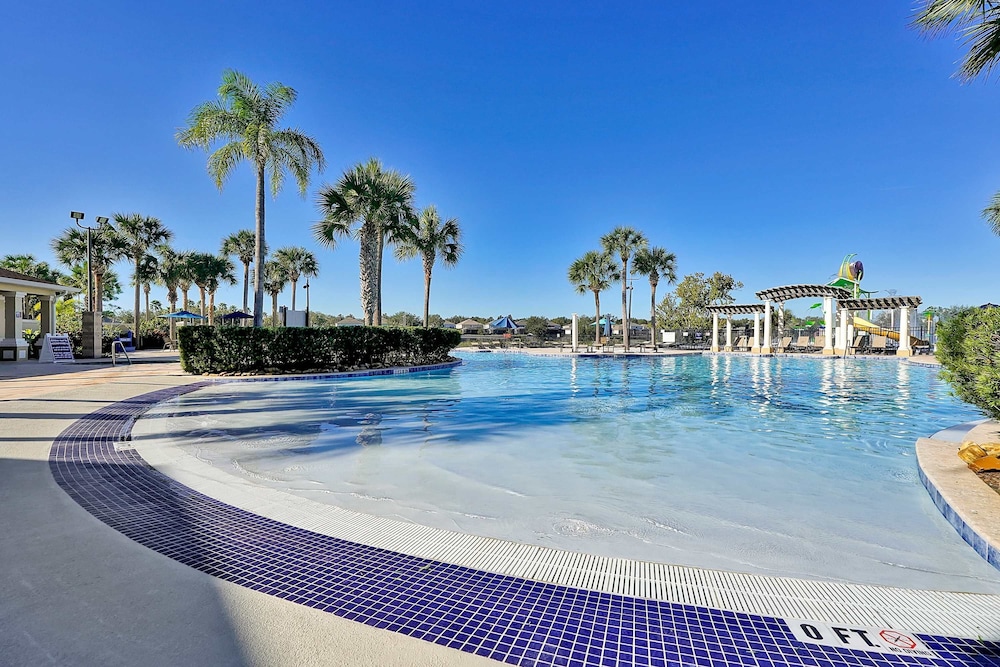 Magical Adv 5 Star Villa Movie Room Arcade Pool and More
