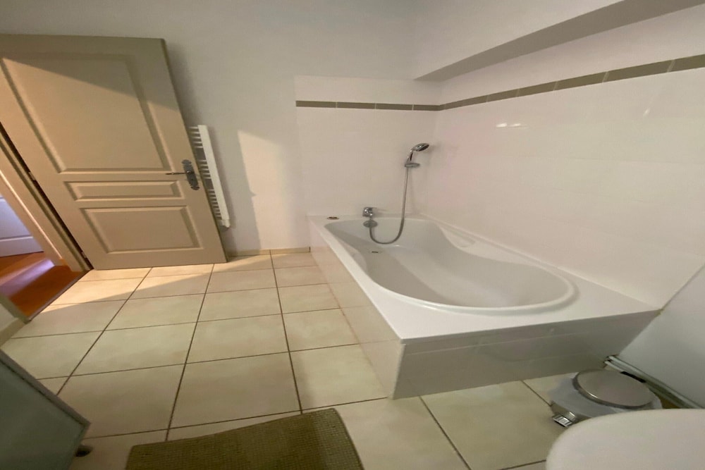 Villa in France With Private Pool and Garden