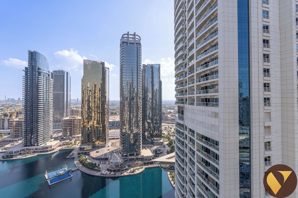 Walkable to Metro at Heart of JLT