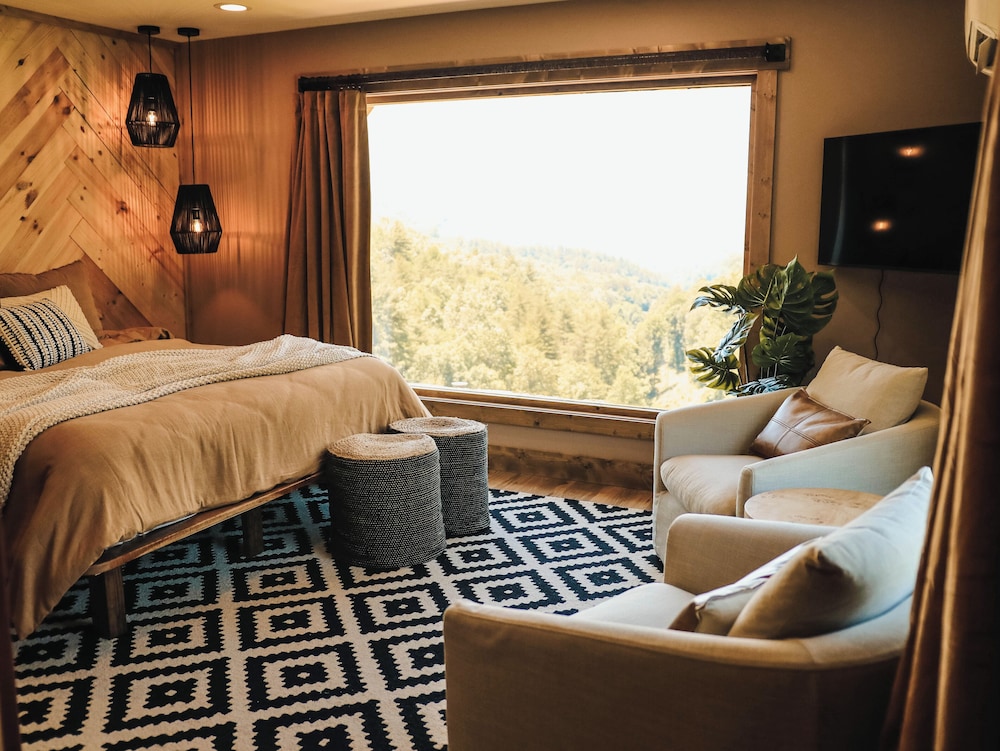 Long View Resort