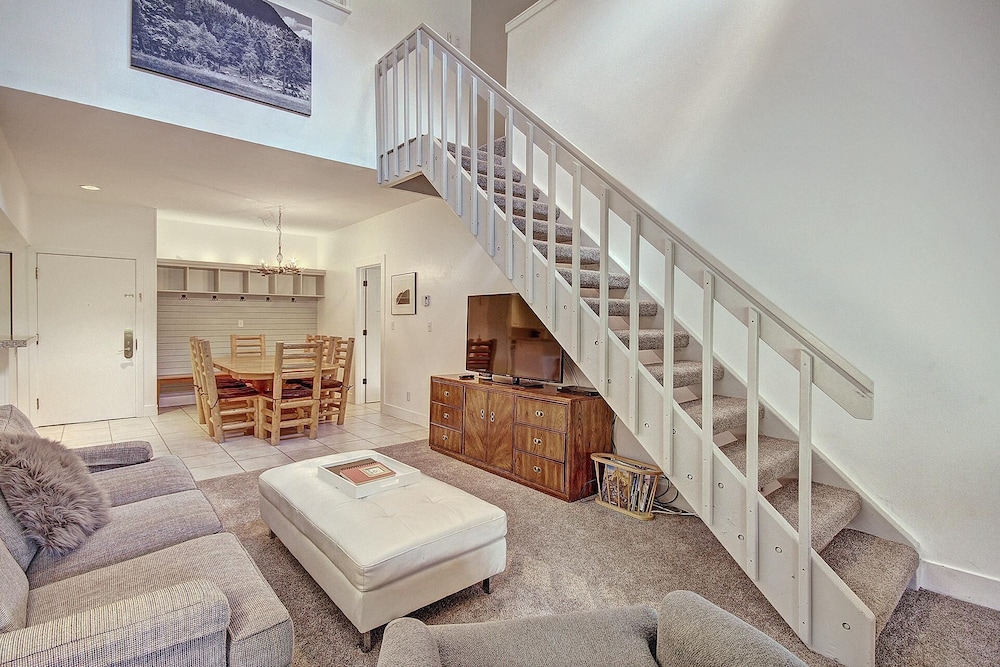 SkyRun - Vacation Condos in Copper Mountain Resort CO