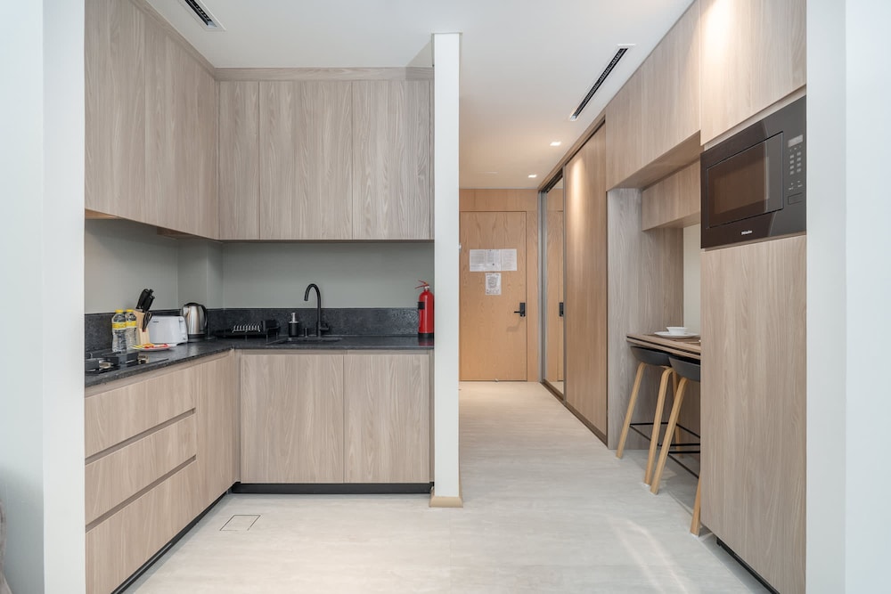 Spectacular Getaway in This Studio in The Autograph