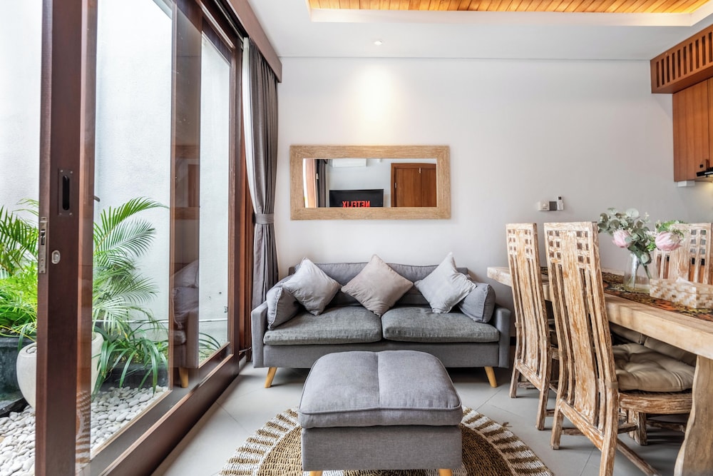 Private Pool Villa Dacira by Orivista