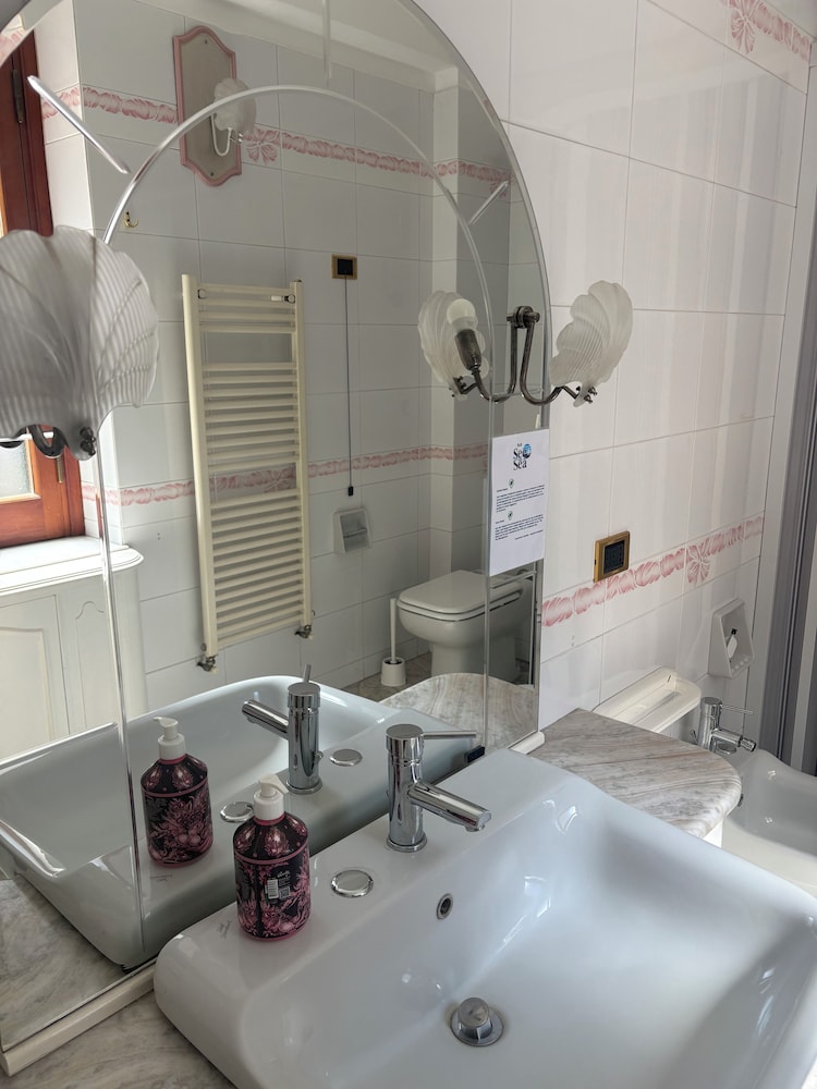 See The Sea B&B