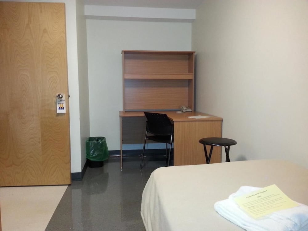 Backpacker College at University of Moncton