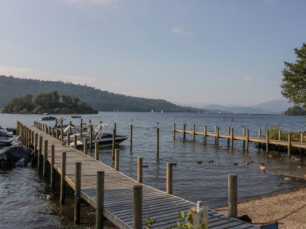 Tree House, Partial Lake Views