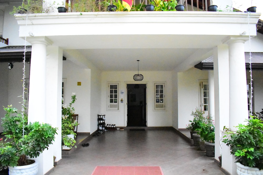 Notting Hill Country House