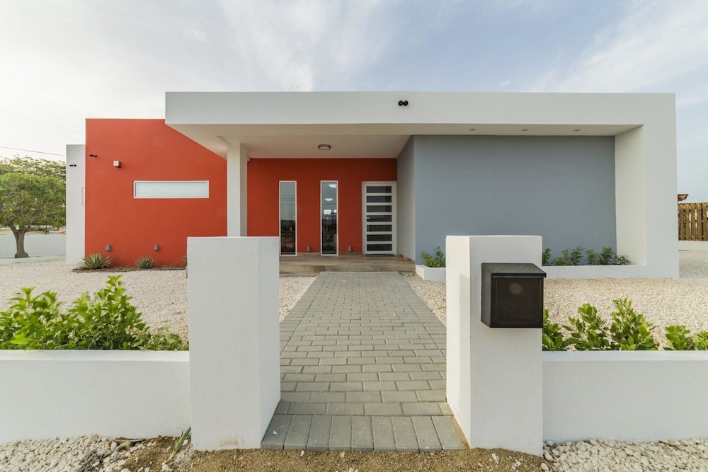 Viva Koyari Modern House