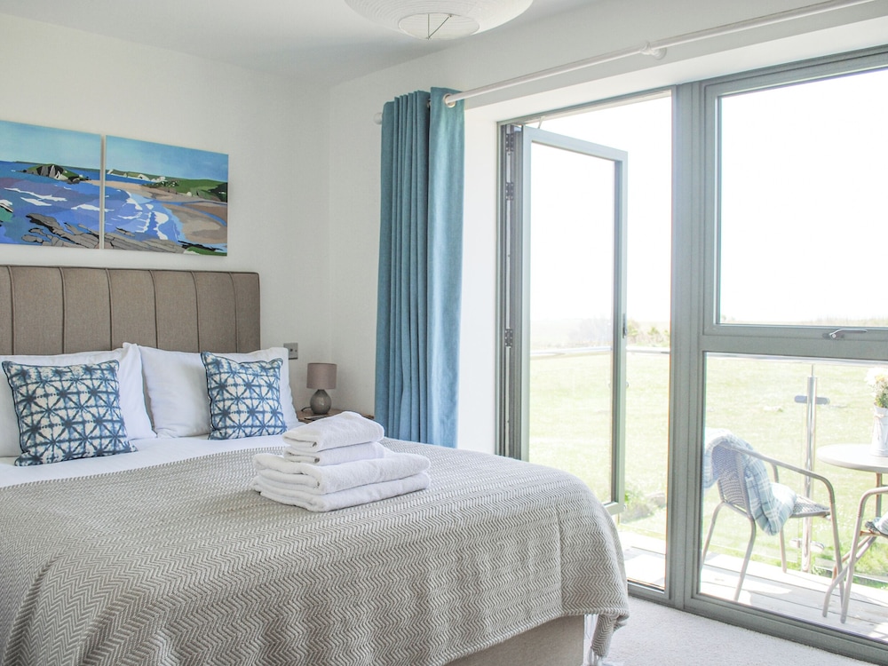 5 Ocean Reach