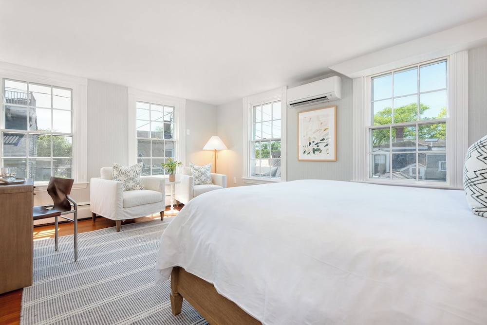Martin House Inn