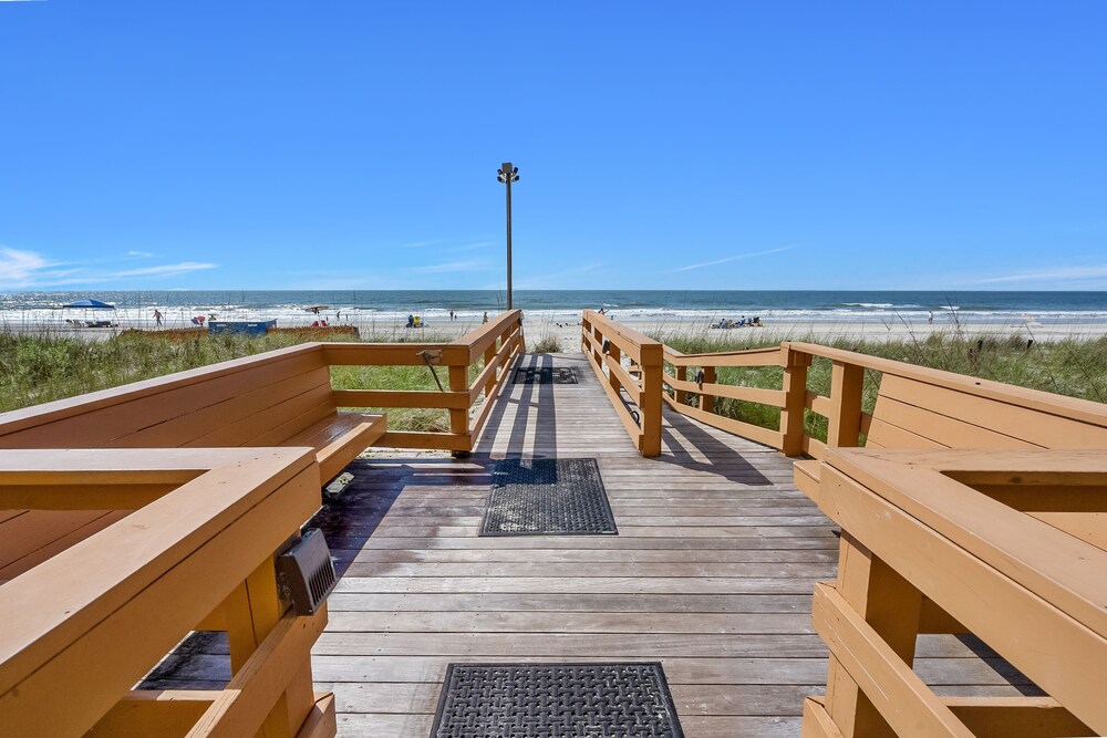 Ocean Bay Club 909 by RedAwning