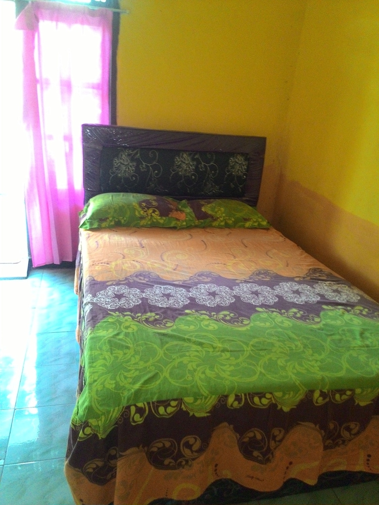Mami In Homestay