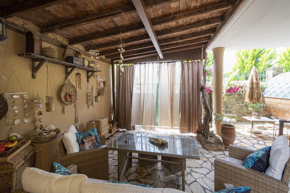 Villa Suzi No1 by Travel Pro Services photo 4