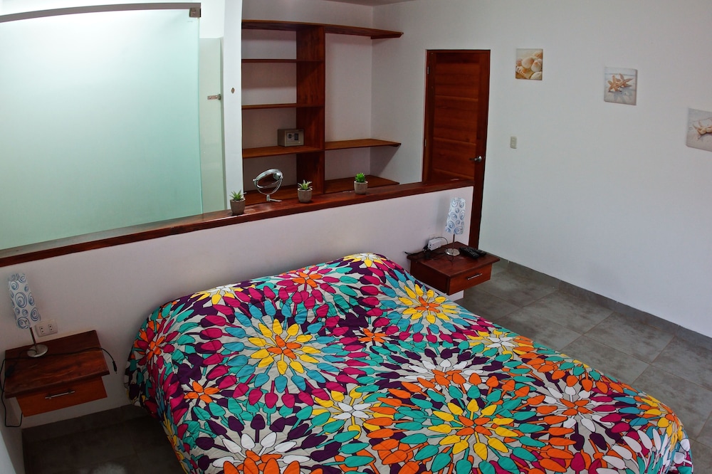 Spondylus Beach House I view 3