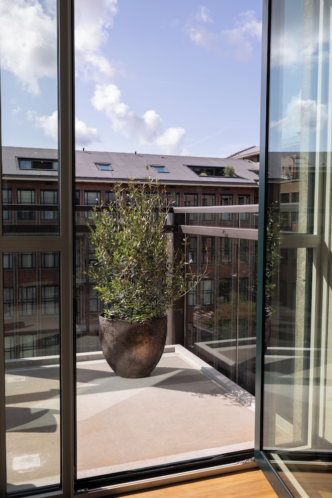 De Plesman Hotel The Hague 9