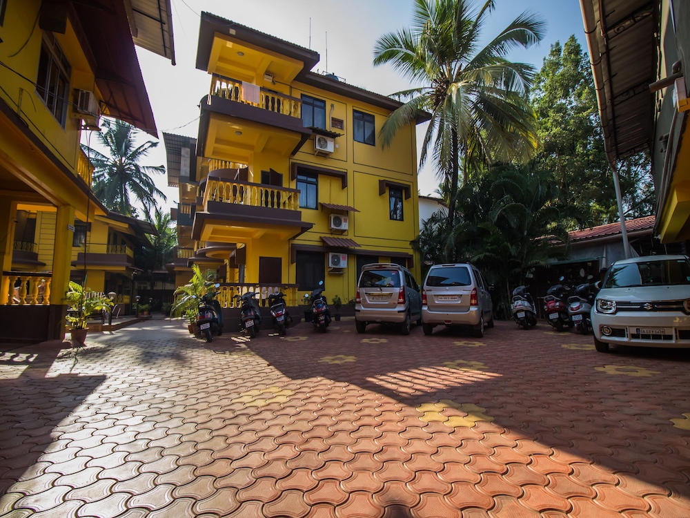 OYO 12480 Home Studio With Pool Aguada Fort