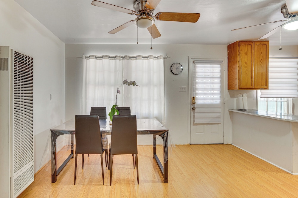 3 Mi to Airport: Pet-friendly Home in Ontario Home