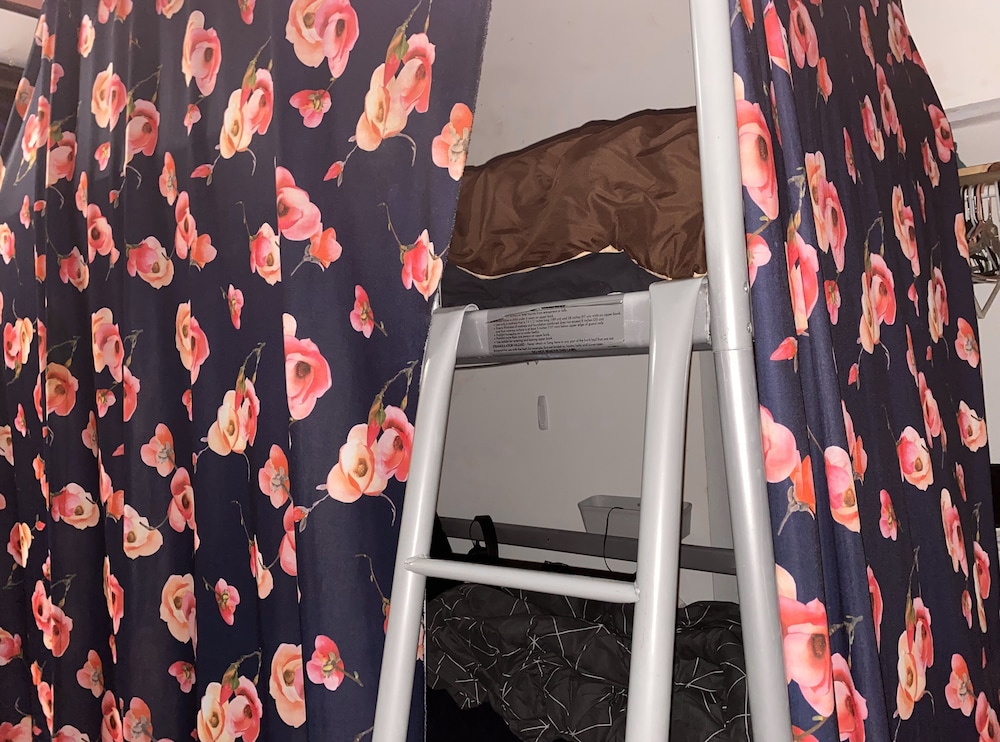 Artist Housing - Hostel
