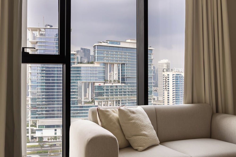 SIMPLY COMFORT Upside Living Business Bay Stunning Panoramic Burj Cityline Views