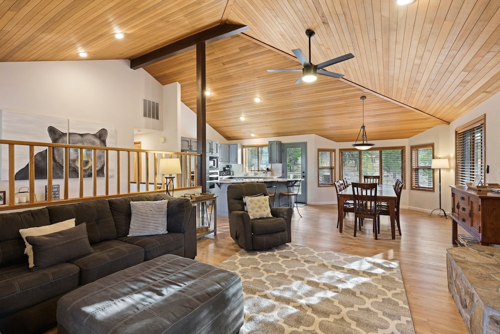 Tan Oak 2 3 Bedroom Home