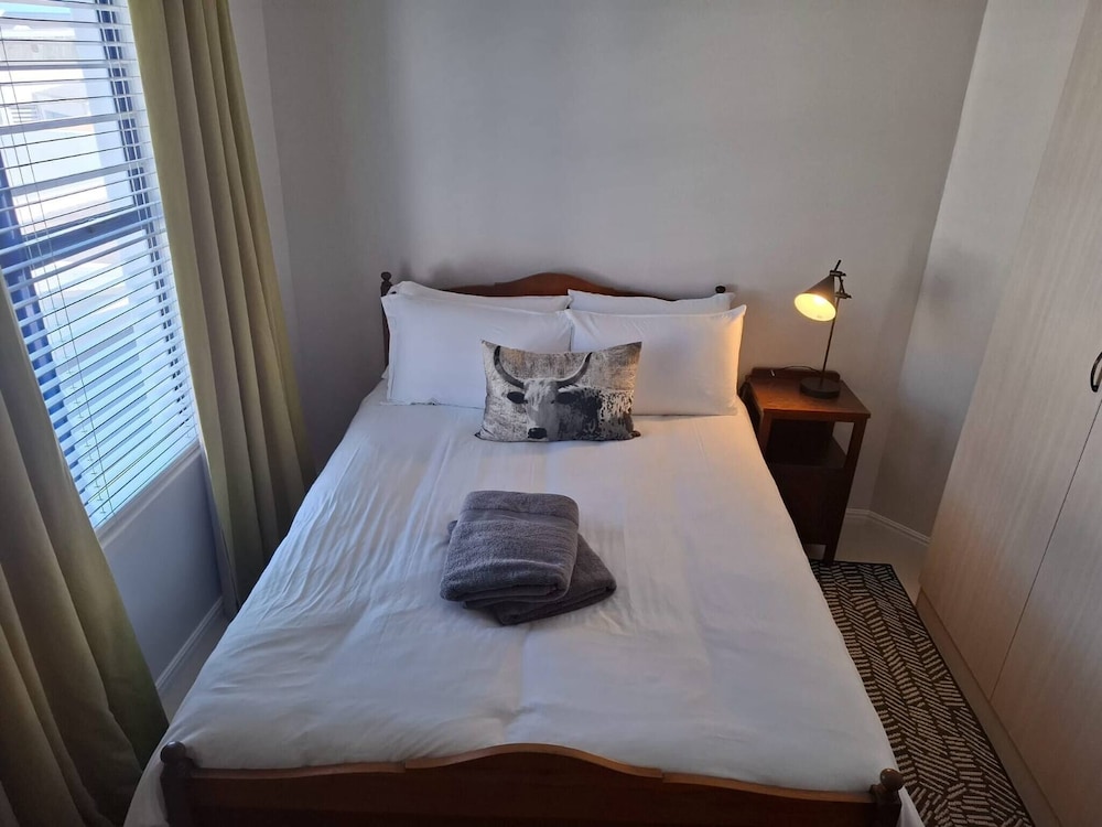 Oosiesrus - Charming Langebaan Villa With Garden View