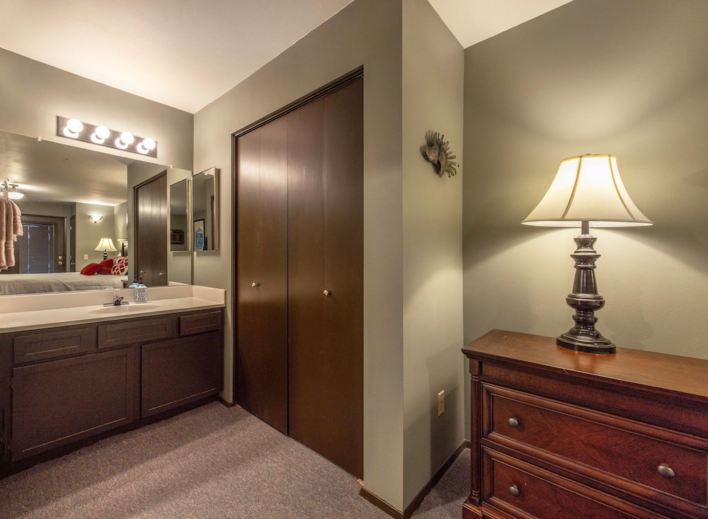 Hood River Vacation Rentals