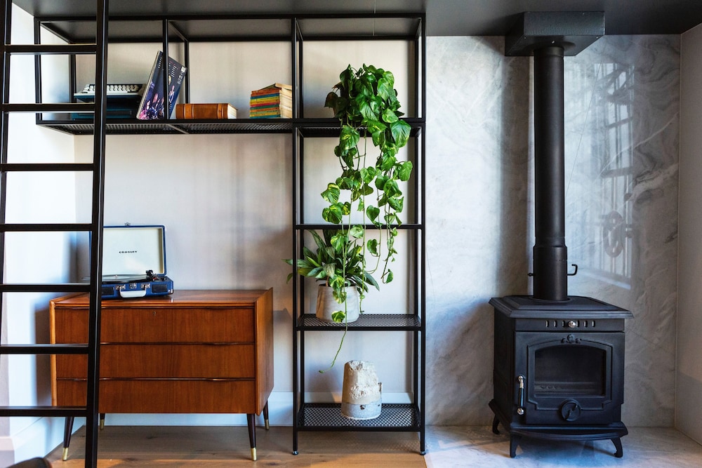 The Foundry Suites