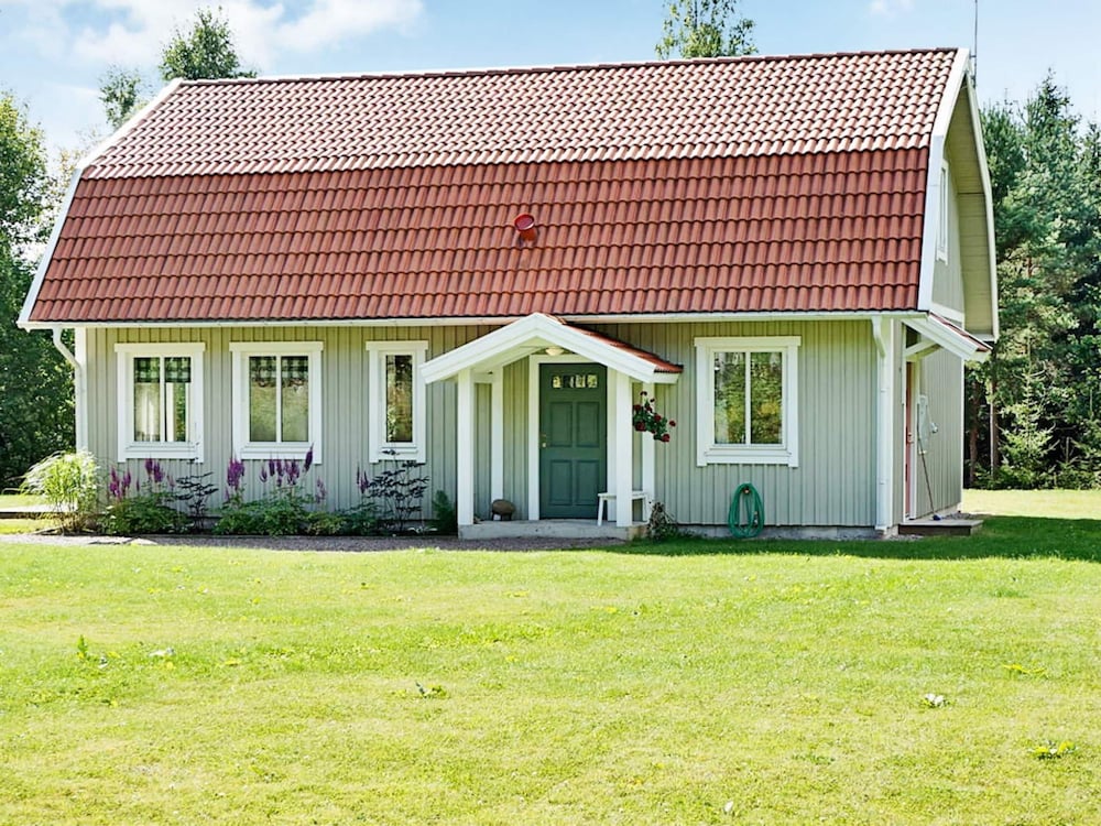 5 Person Holiday Home in Tranas-by Traum
