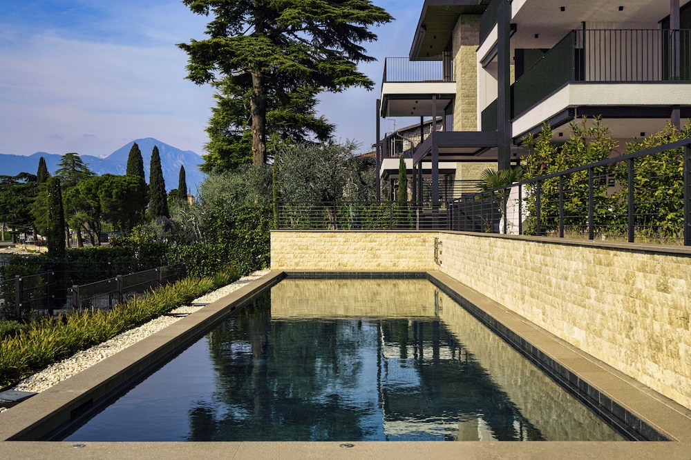 SalvatoreHomes - Torri del Benaco