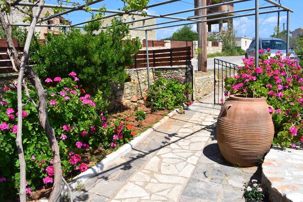 Eirini's Stone House