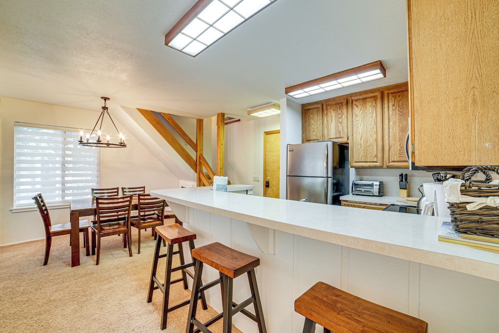 St Anton Condo in Mammoth Lakes!