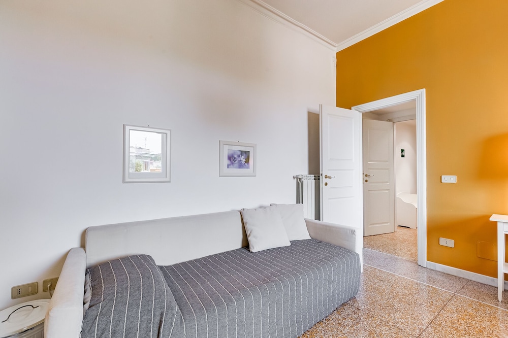 Giulio Cesare Vatican Apartment