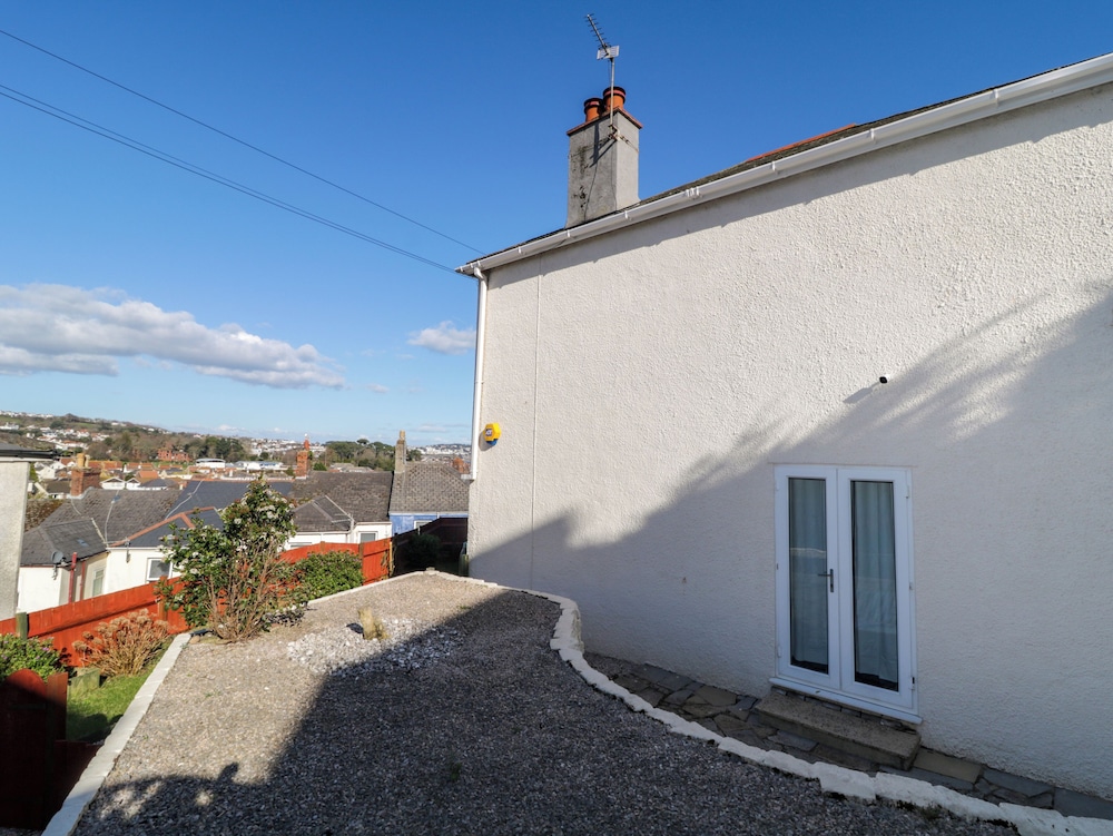 Hilltop Cottage