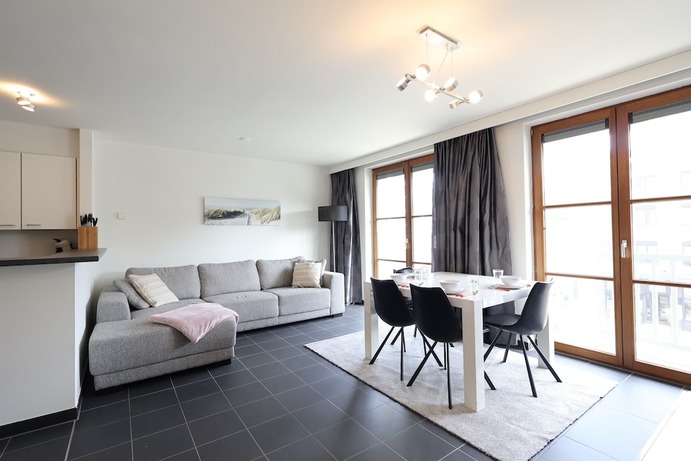 Apartment in Oostduinkerke Near the Coast
