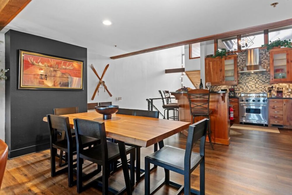 107 - Three Bedroom with Spa Ridgepoint 3 Condo