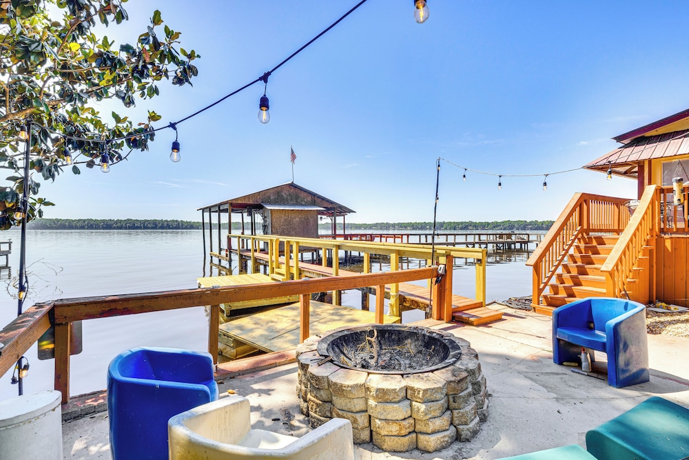 Lake Talquin Cabin: Close to FSU & Quincy!