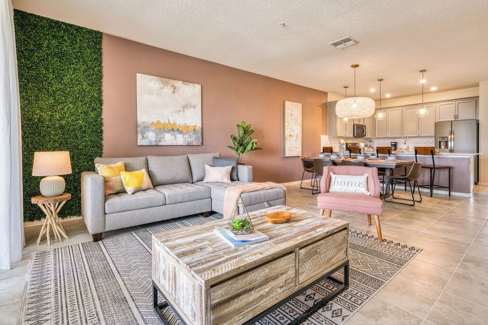 Champions Gate condos by UNE