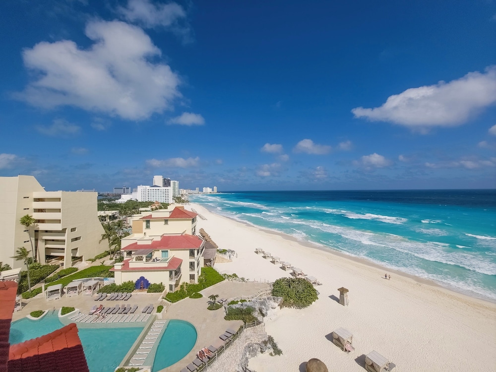 Grand Park Royal Cancun - All Inclusive