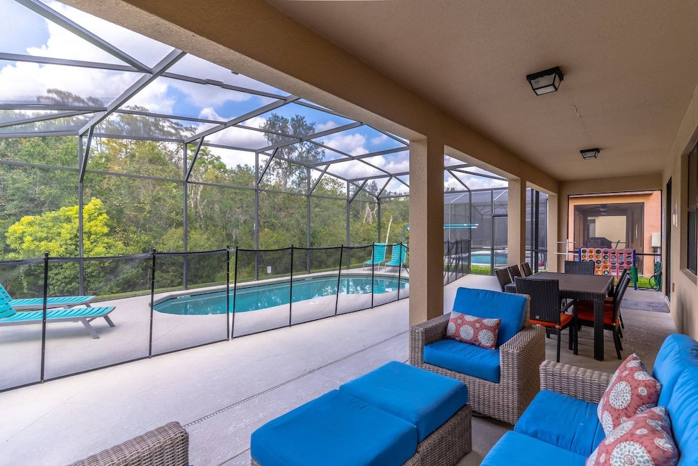 2614 Veranda Palms