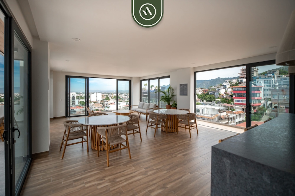 Oporto 102 in Jalisco