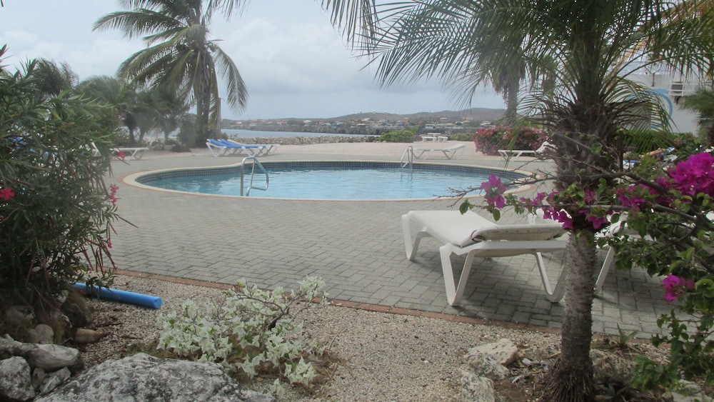 Marazul Dive resort