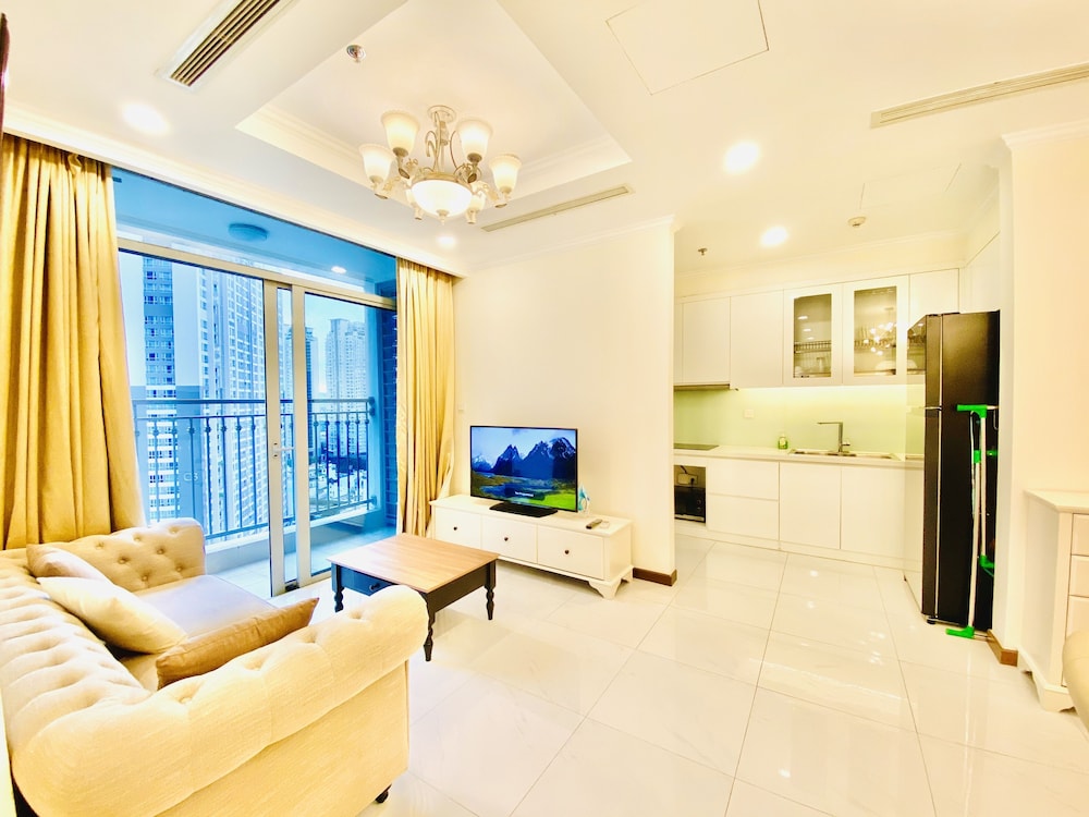 Wow! Homes by Christine - Vinhomes Luxury