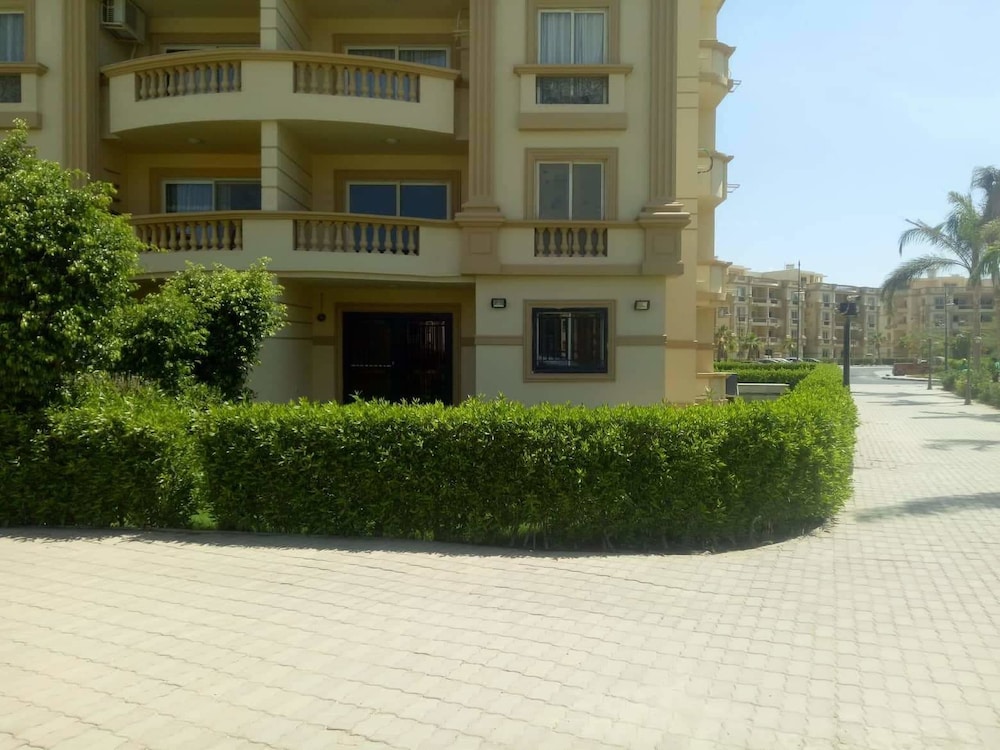 Golf Residance Compound Apartament