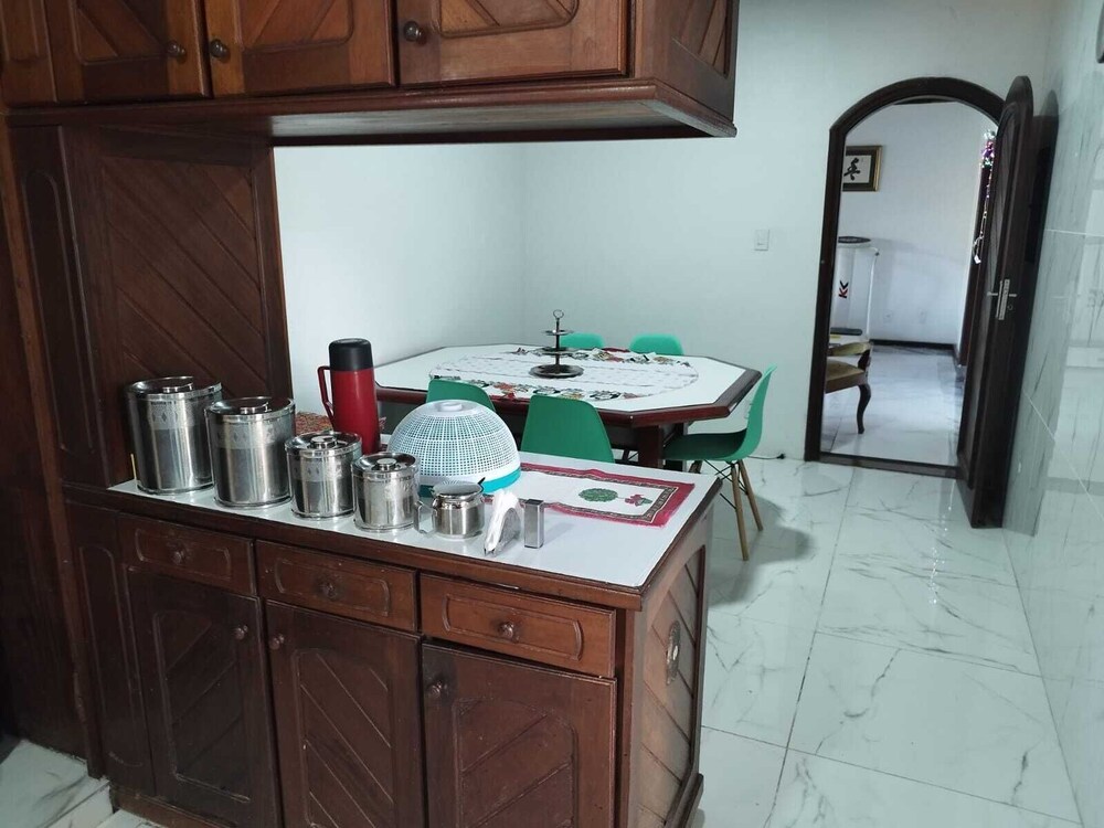Casa com Piscina 50000 lts Área Gourmet