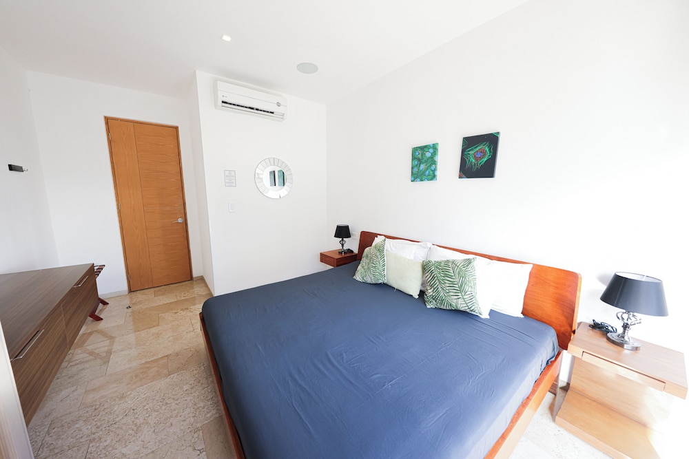 The Shore - Comfort & Rooftop Pool