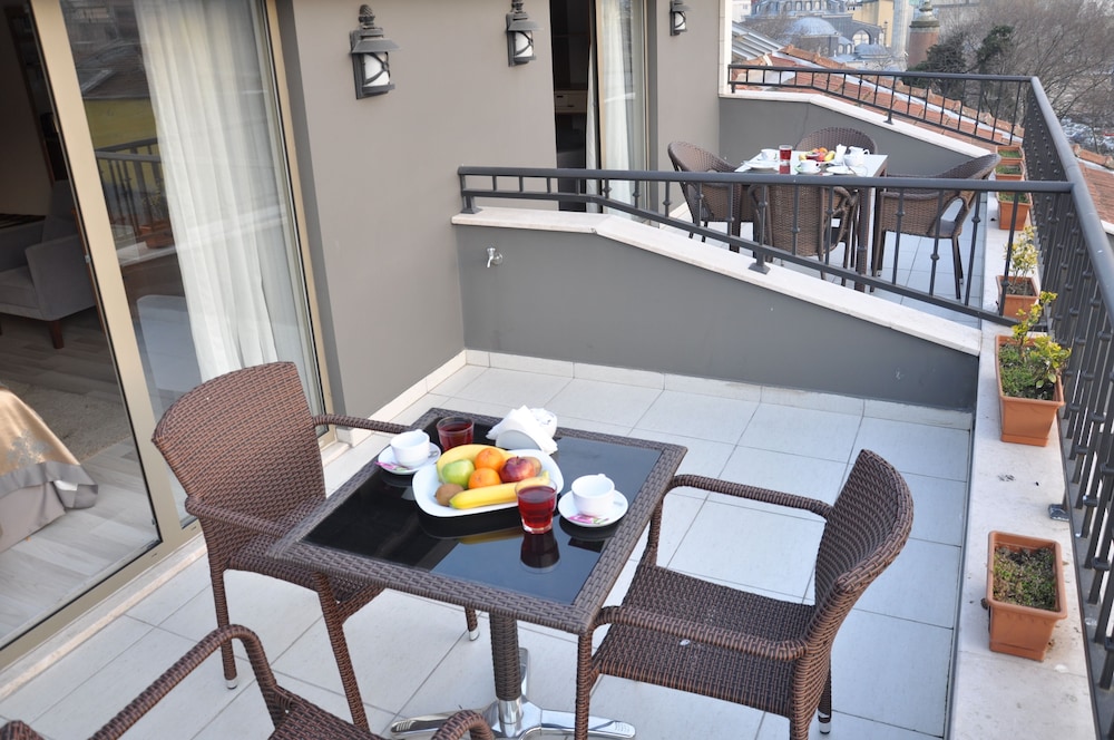 Waw Otel Galataport - Image 21