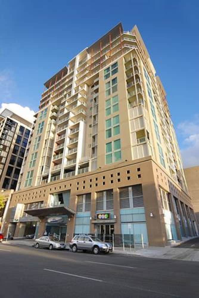La Loft Apartments - Image 5