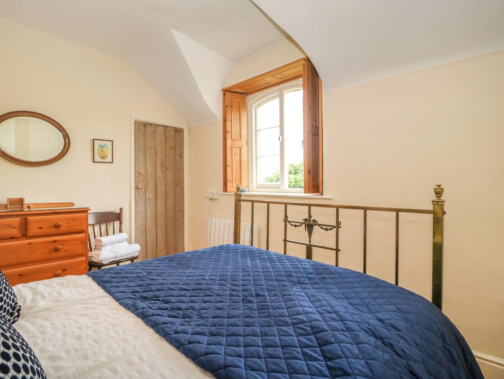 Teacher's Cottage