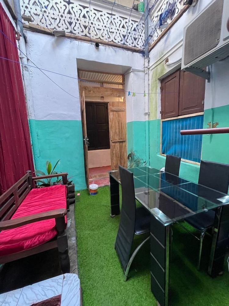 Safari House view 2